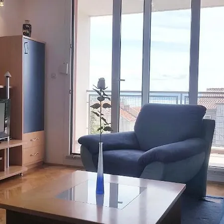 Apartman Cicak Apartment *